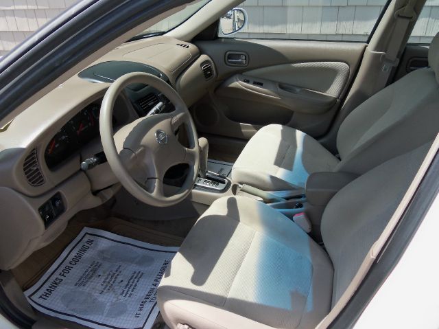 Nissan Sentra 2004 photo 7