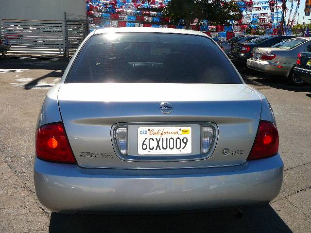 Nissan Sentra 2004 photo 5