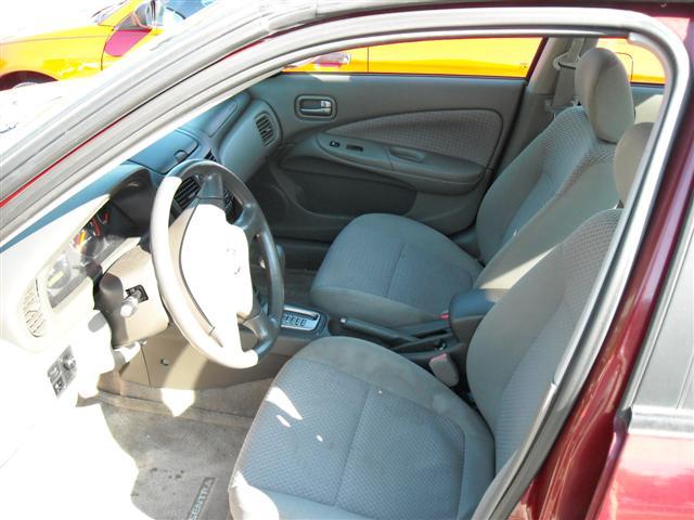 Nissan Sentra 2004 photo 4