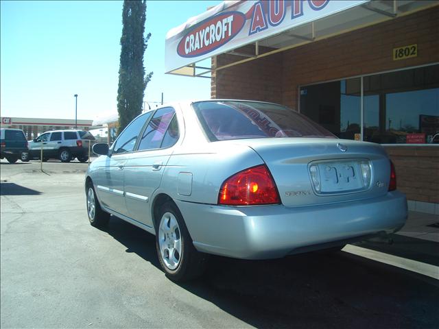 Nissan Sentra 2004 photo 2