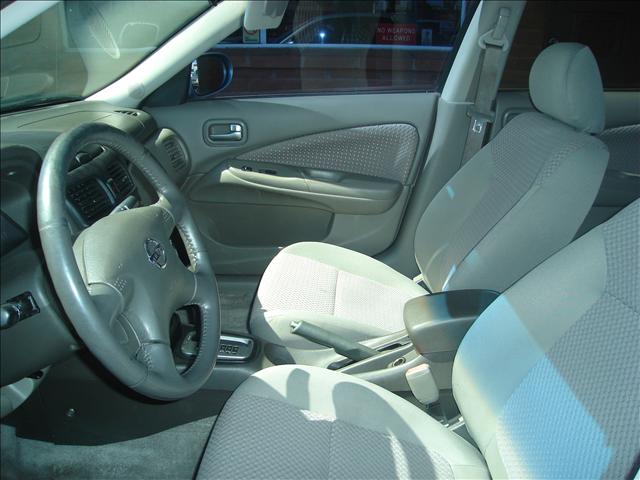 Nissan Sentra 2004 photo 3