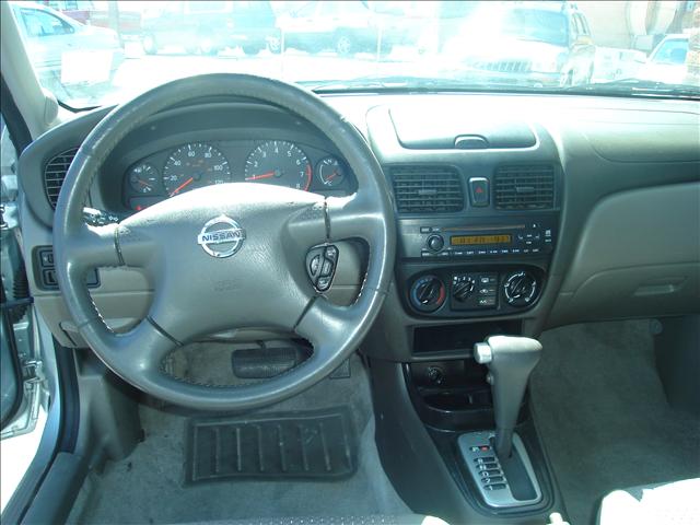 Nissan Sentra 2004 photo 5