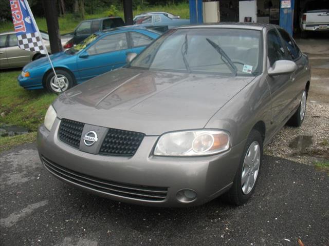 Nissan Sentra 2004 photo 1