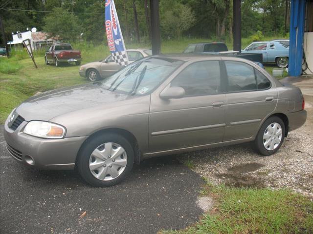 Nissan Sentra 2004 photo 4