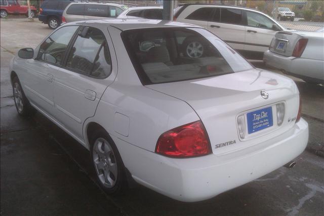 Nissan Sentra 2004 photo 2