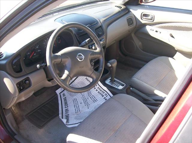 Nissan Sentra 2004 photo 3