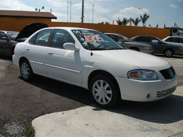 Nissan Sentra W/T REG CAB Sedan