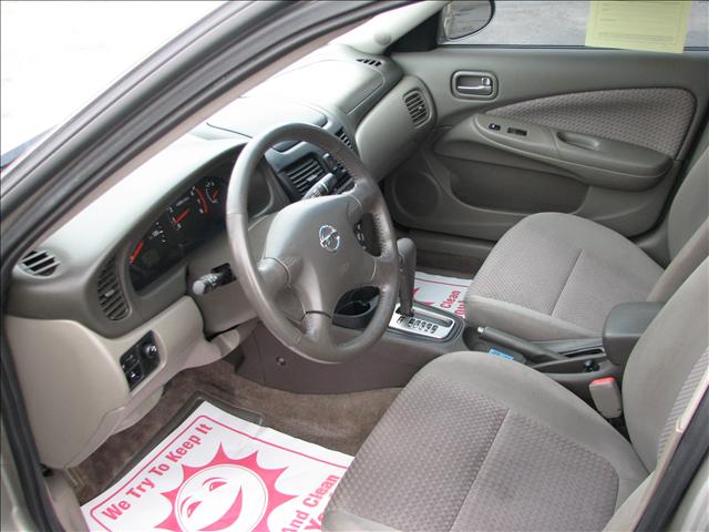 Nissan Sentra 2004 photo 1