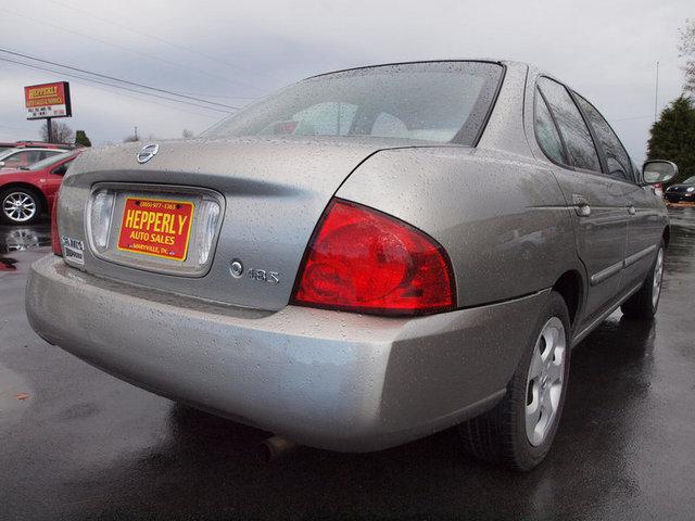 Nissan Sentra 2004 photo 3