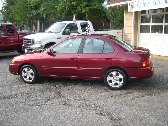 Nissan Sentra 2004 photo 2