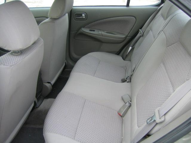 Nissan Sentra 2004 photo 3