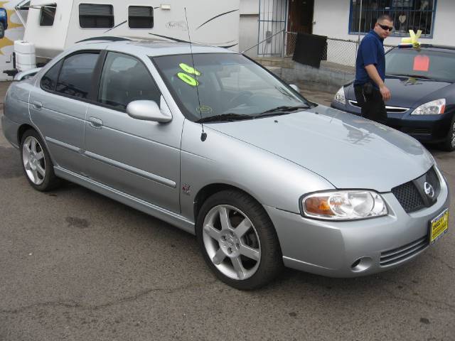 Nissan Sentra 2004 photo 5