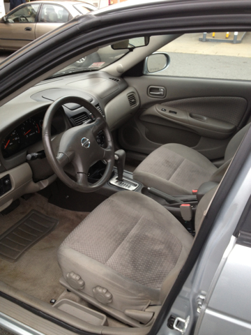 Nissan Sentra 2004 photo 4