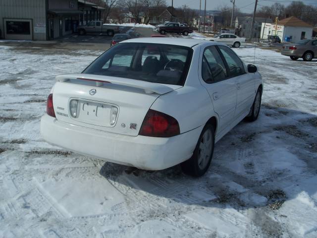 Nissan Sentra 2004 photo 5