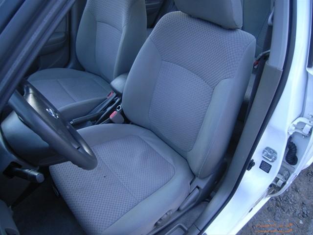 Nissan Sentra 2004 photo 3