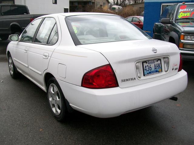 Nissan Sentra 2004 photo 4