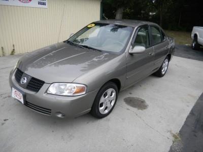 Nissan Sentra 2004 photo 1