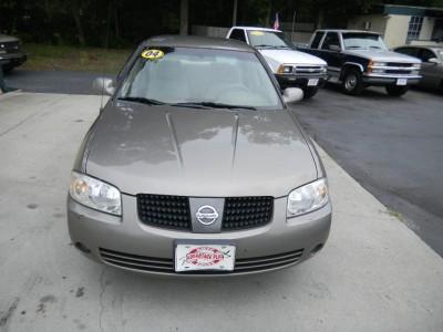 Nissan Sentra 2004 photo 2