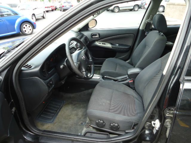 Nissan Sentra 2004 photo 16