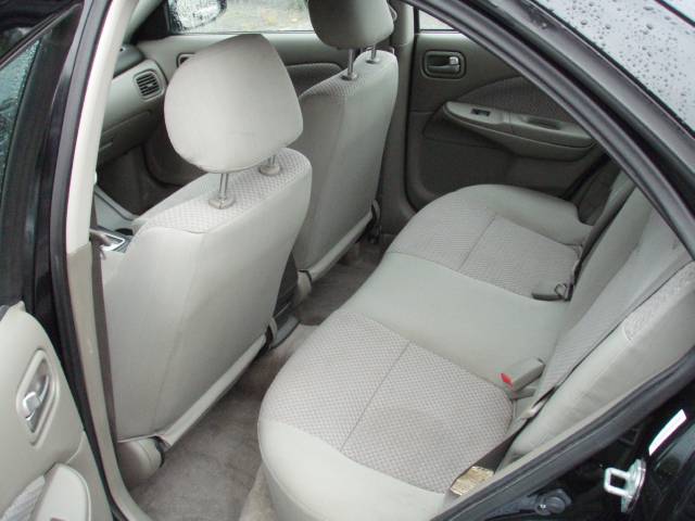 Nissan Sentra 2004 photo 5