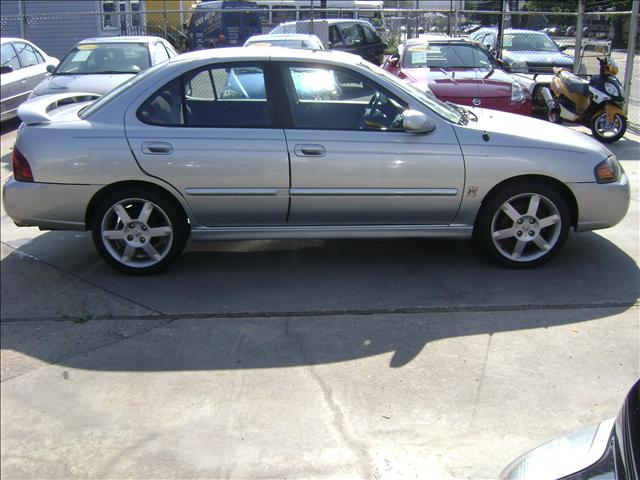 Nissan Sentra 2004 photo 5