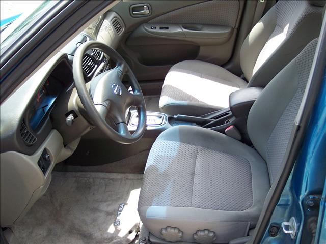 Nissan Sentra 2004 photo 4