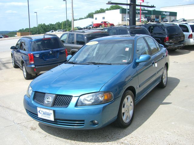 Nissan Sentra 2004 photo 3