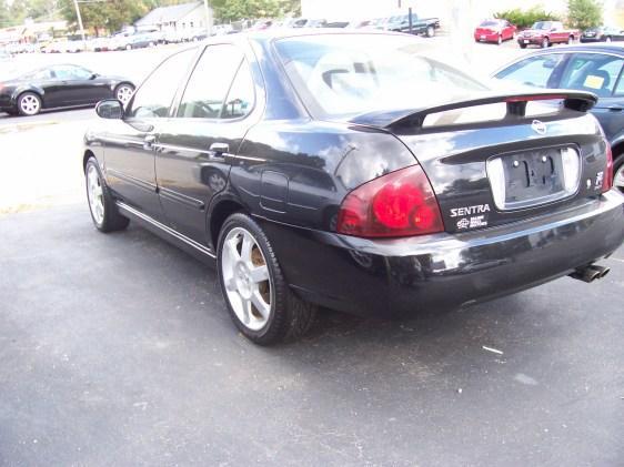 Nissan Sentra 2004 photo 3