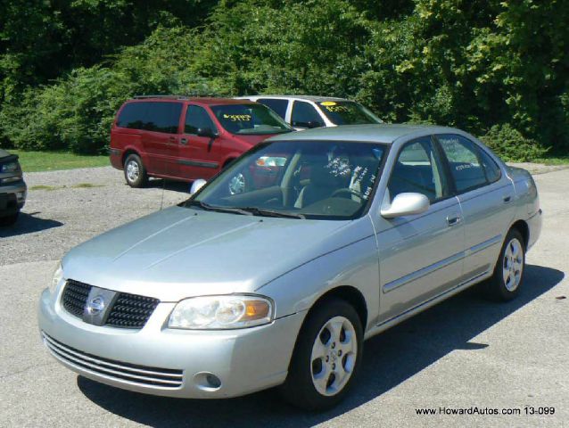 Nissan Sentra 2004 photo 3