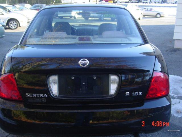 Nissan Sentra 2004 photo 3