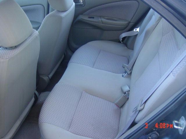 Nissan Sentra 2004 photo 4