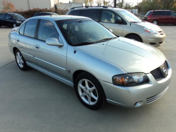 Nissan Sentra 2004 photo 2