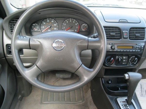 Nissan Sentra 2004 photo 19