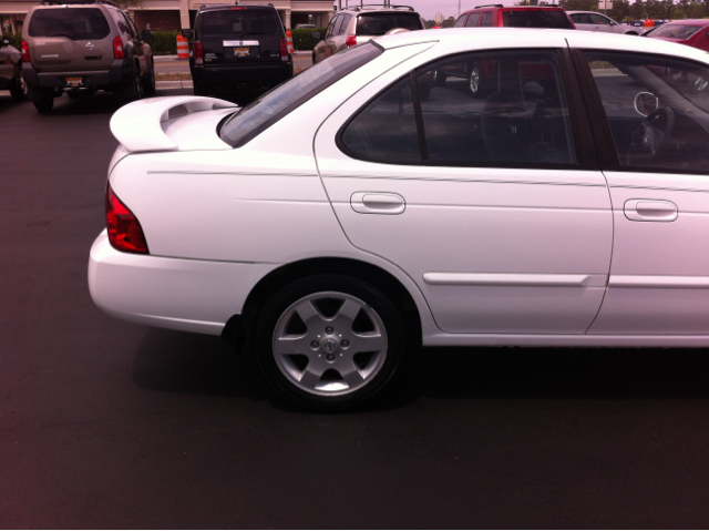 Nissan Sentra 2005 photo 13