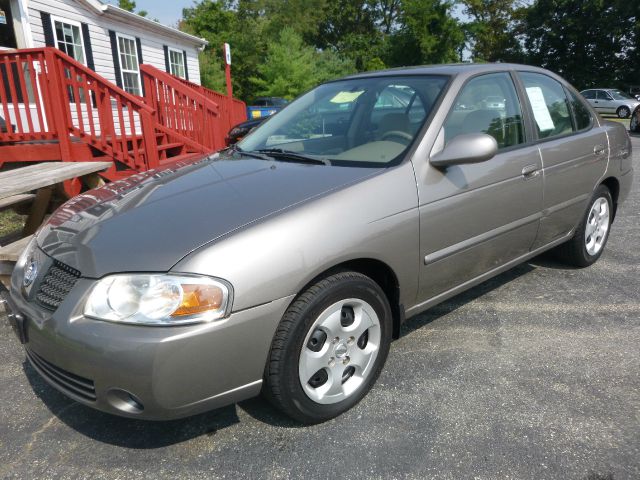 Nissan Sentra 2005 photo 1