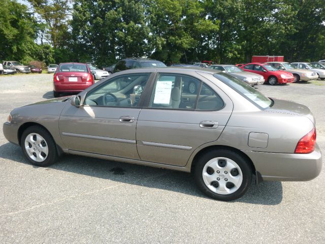 Nissan Sentra 2005 photo 3