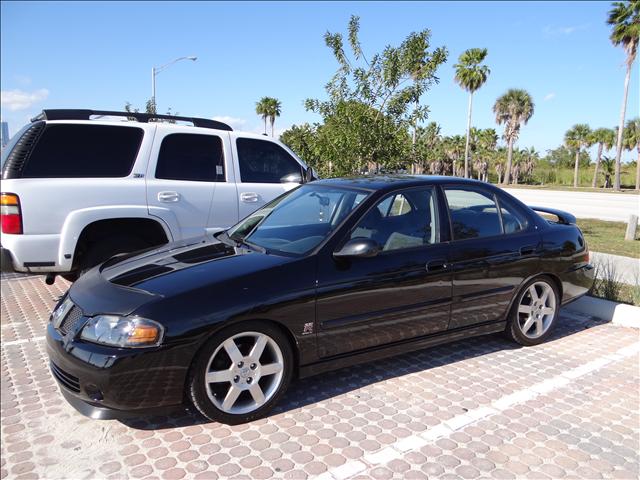 Nissan Sentra 2005 photo 1