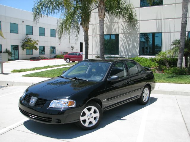 Nissan Sentra 2005 photo 2