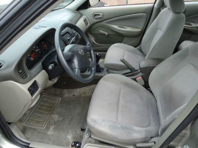 Nissan Sentra 2005 photo 15