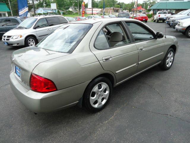 Nissan Sentra 2005 photo 19