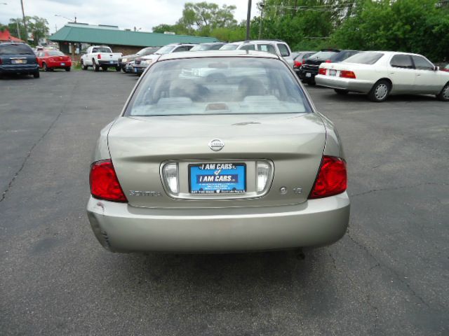 Nissan Sentra 2005 photo 20