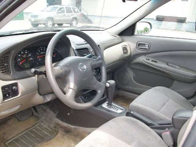 Nissan Sentra 2005 photo 2