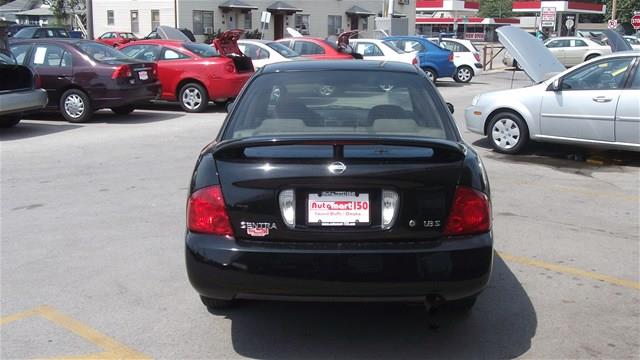 Nissan Sentra 2005 photo 3