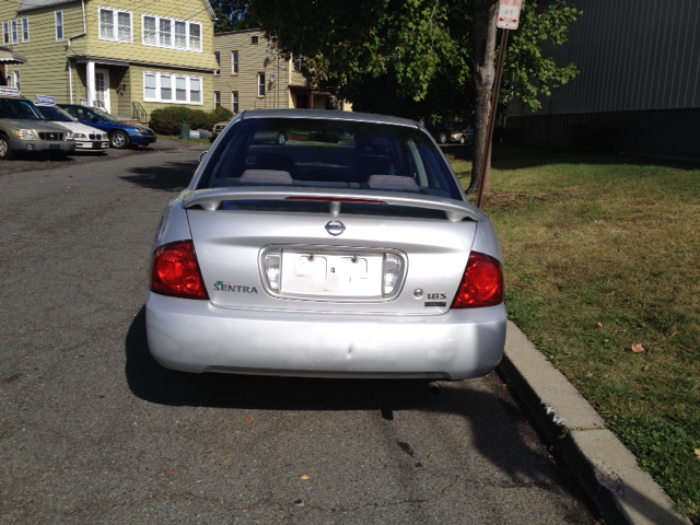 Nissan Sentra 2005 photo 4