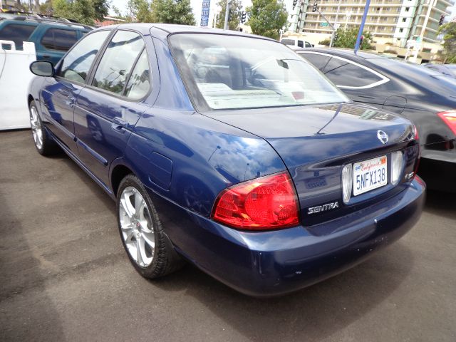 Nissan Sentra 2005 photo 2