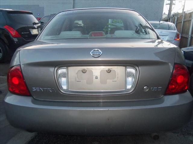 Nissan Sentra 2005 photo 3