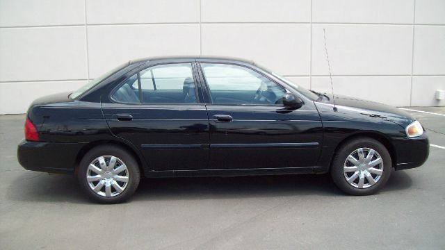 Nissan Sentra 2005 photo 1