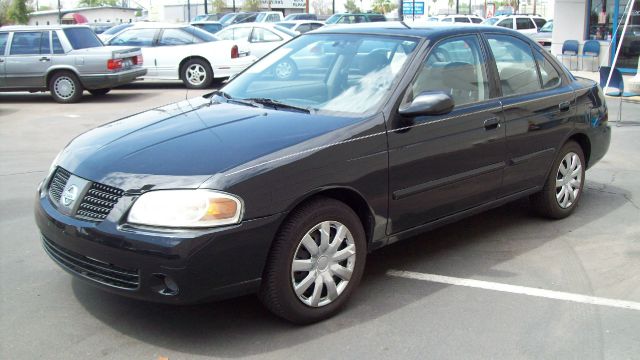 Nissan Sentra 2005 photo 4