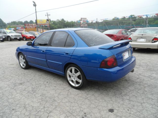 Nissan Sentra 2005 photo 3