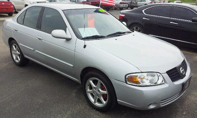 Nissan Sentra 2005 photo 1